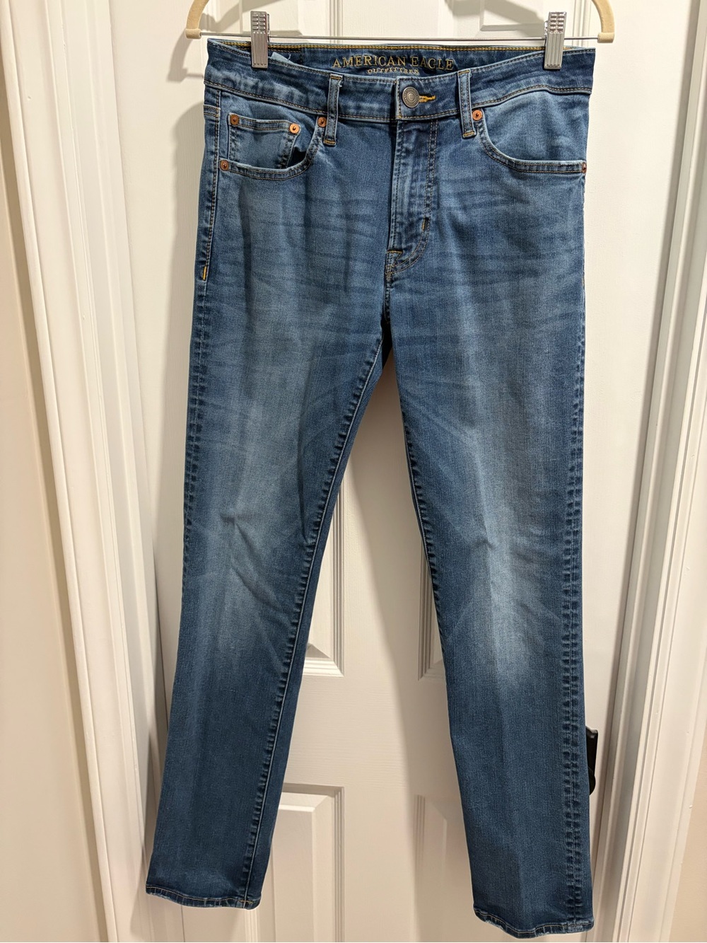 American Eagle Outfitters Men’s Slim Straight Jeans - Medium Blue